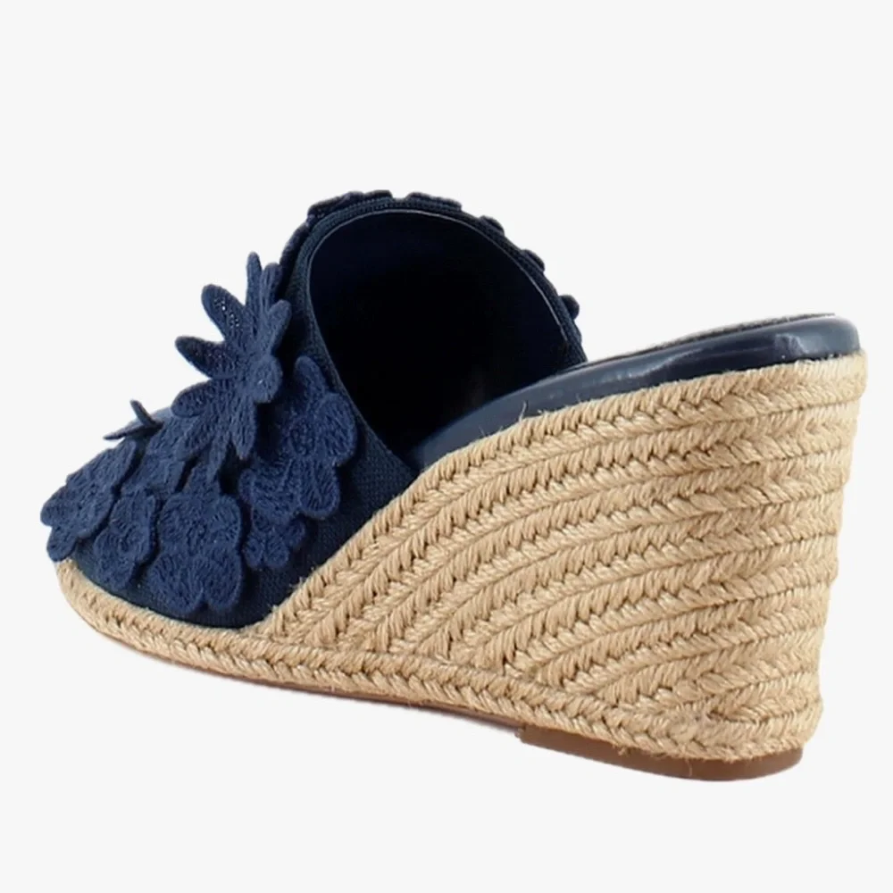 Vince Camuto Faylas Womens Sandals Elemental Blue - Picture 2 of 2